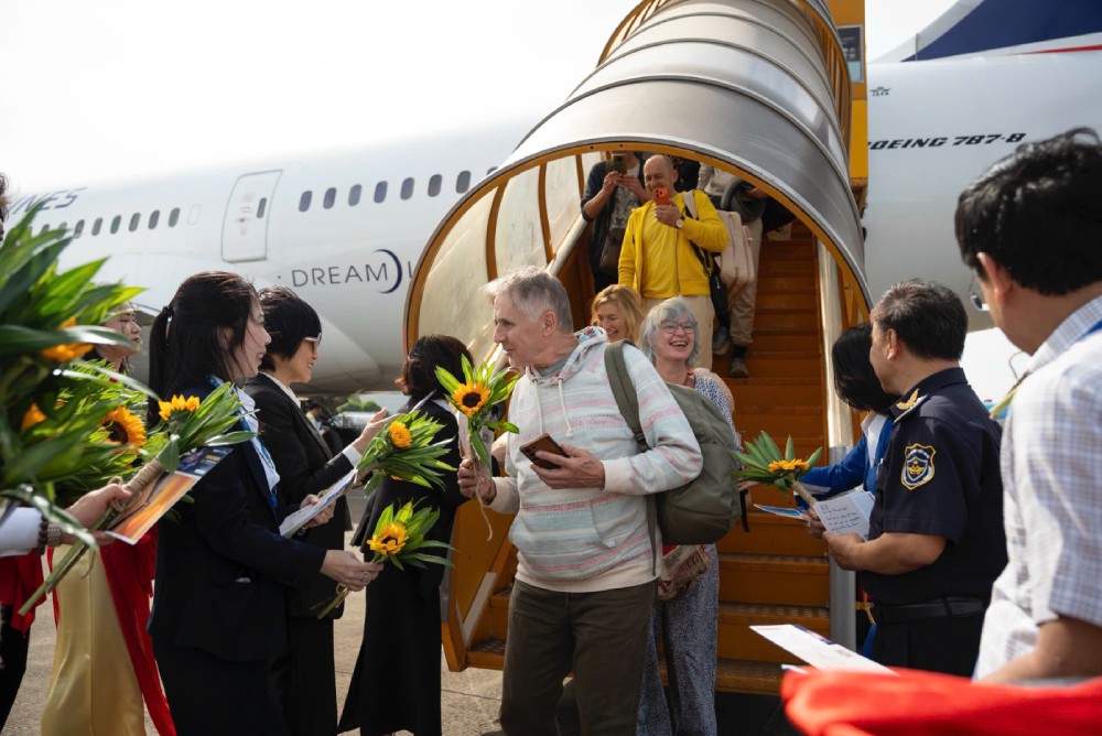 Phú Quốc đón lượng khách quốc tế bùng nổ cuối năm